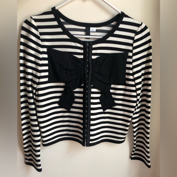 Striped Black and White Long Sleeve Top With Bow - Picture 1 of 10